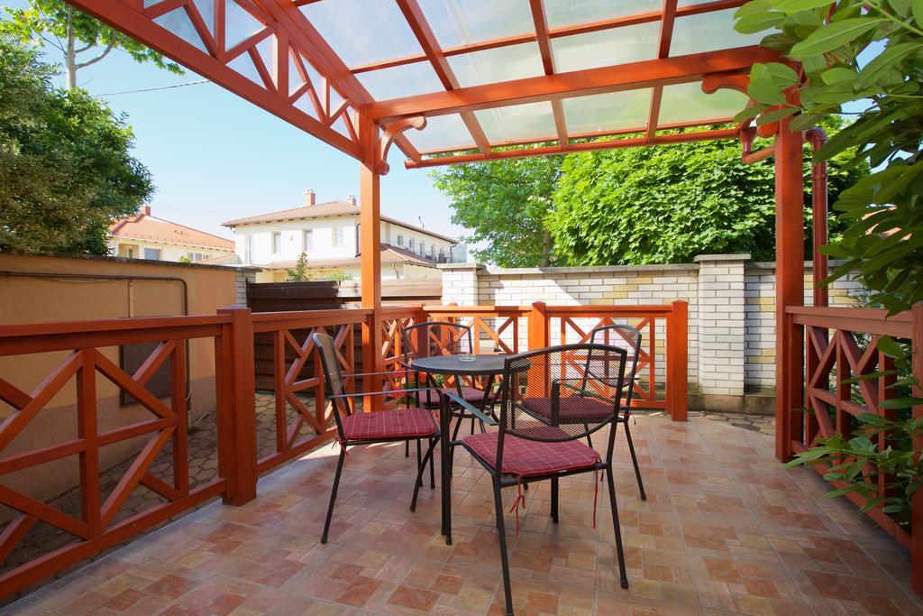 Royal Apartman Hajdúszoboszló 外观 照片